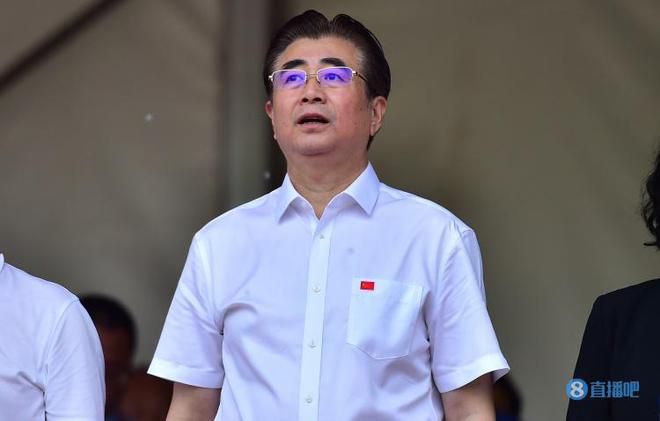 网友自拍咪咪爱